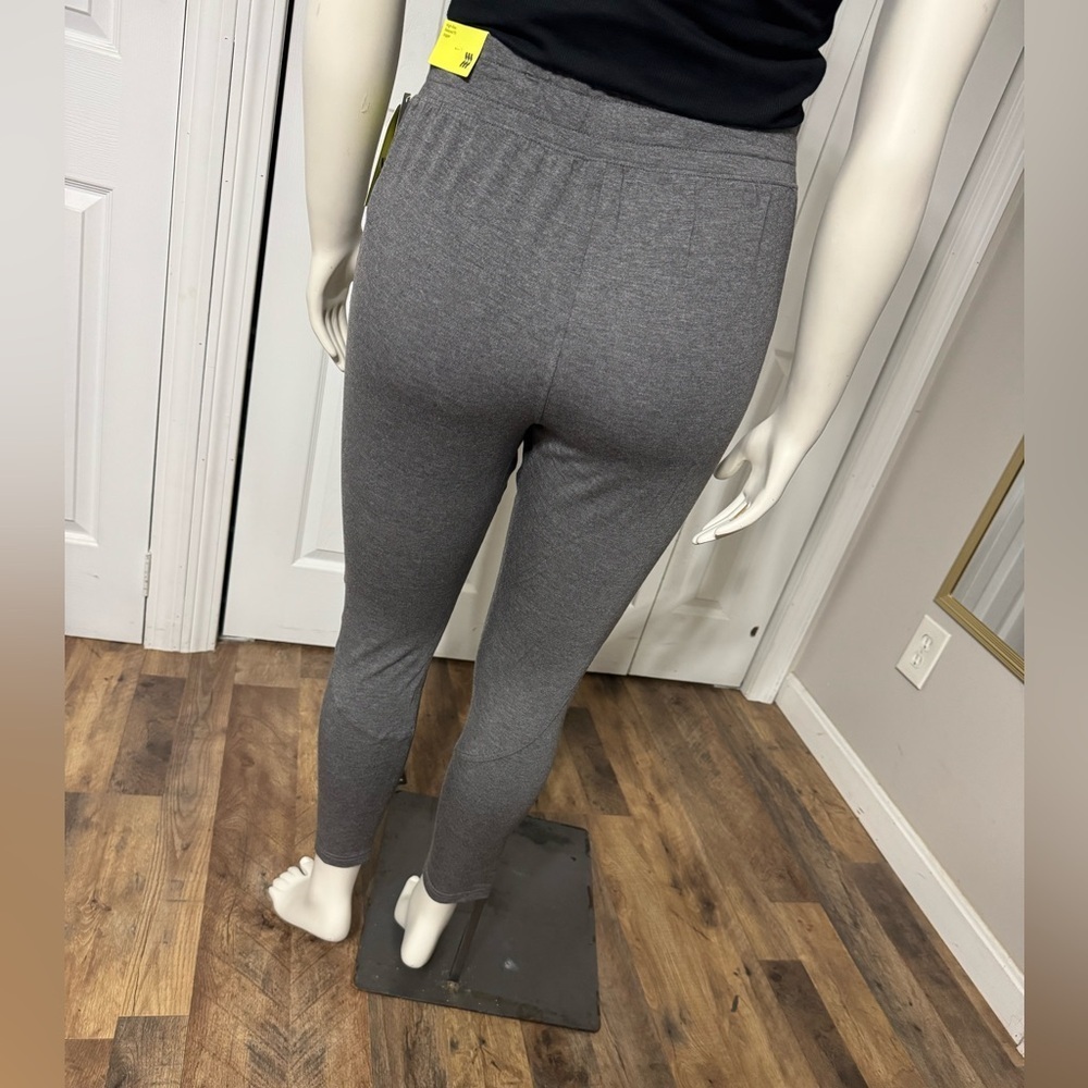 All in Motion Gray Relaxed Fit Athletic Joggers Size L NWT